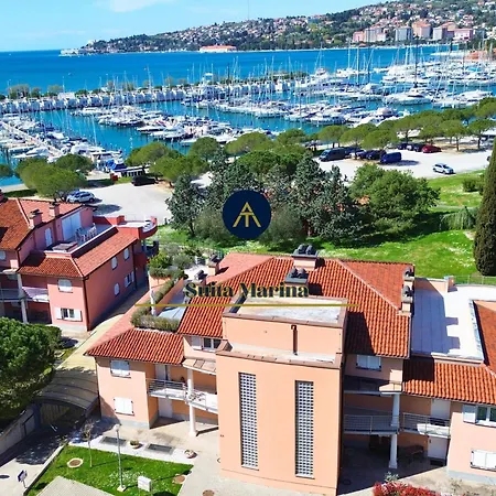 Appartamento Marina - Near With Terrace & 2 Parking Spaces At Marina