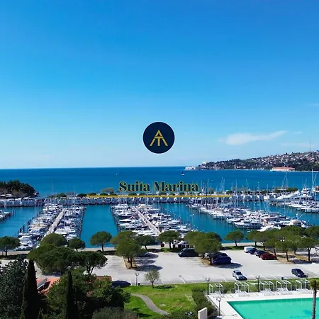 Marina - Near With Terrace & 2 Parking Spaces At Marina Apartment