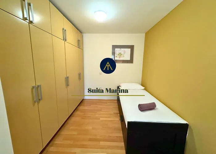 Marina - Near With Terrace & 2 Parking Spaces At Marina アパート *