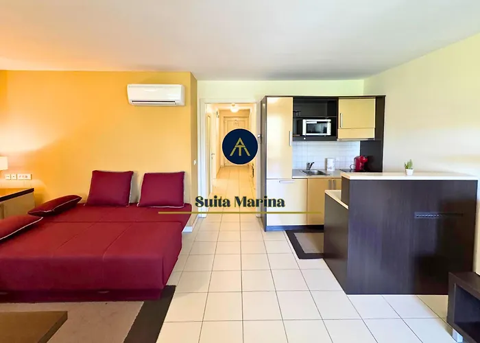 アパート Marina - Near With Terrace & 2 Parking Spaces At Marina ポルトローシュ