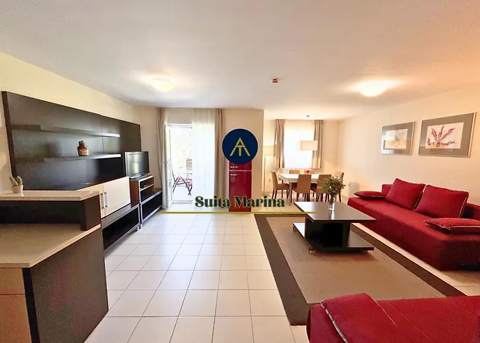 Marina - Near With Terrace & 2 Parking Spaces At Marina *